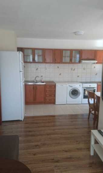 Тристаен имот в Младост 2