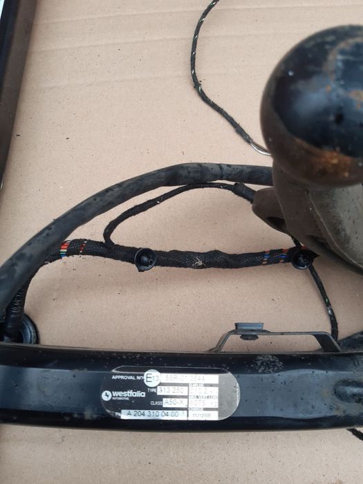 Теглич за Мерцедес w204