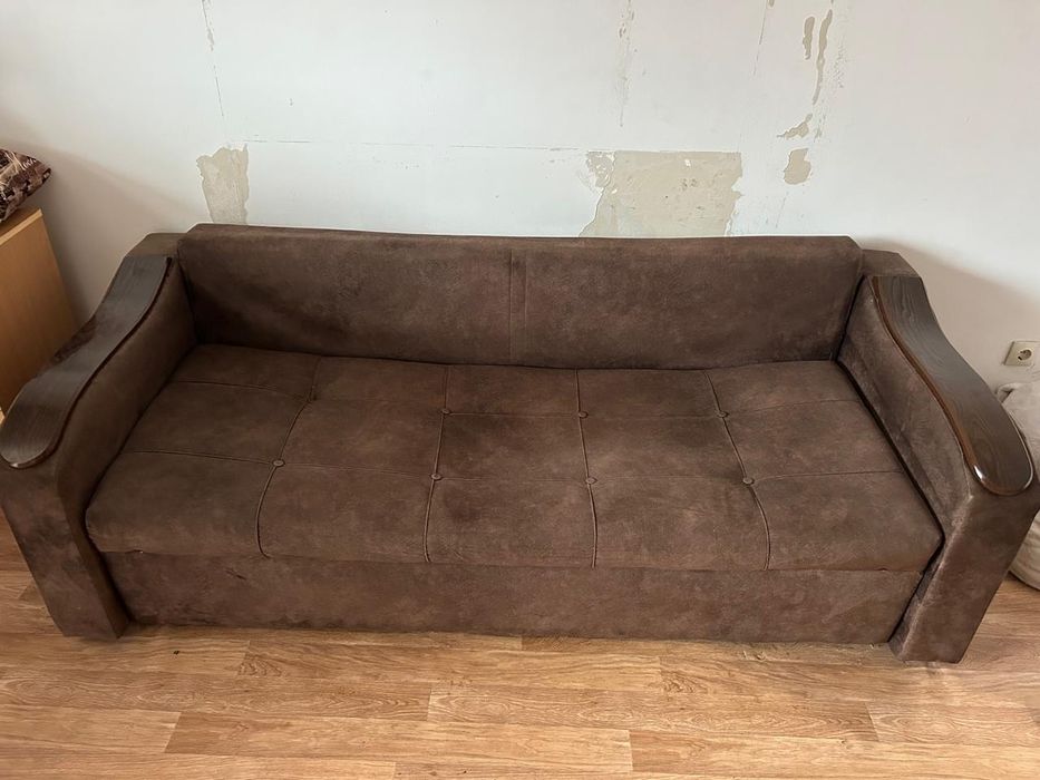 диван в хорошем состоянии