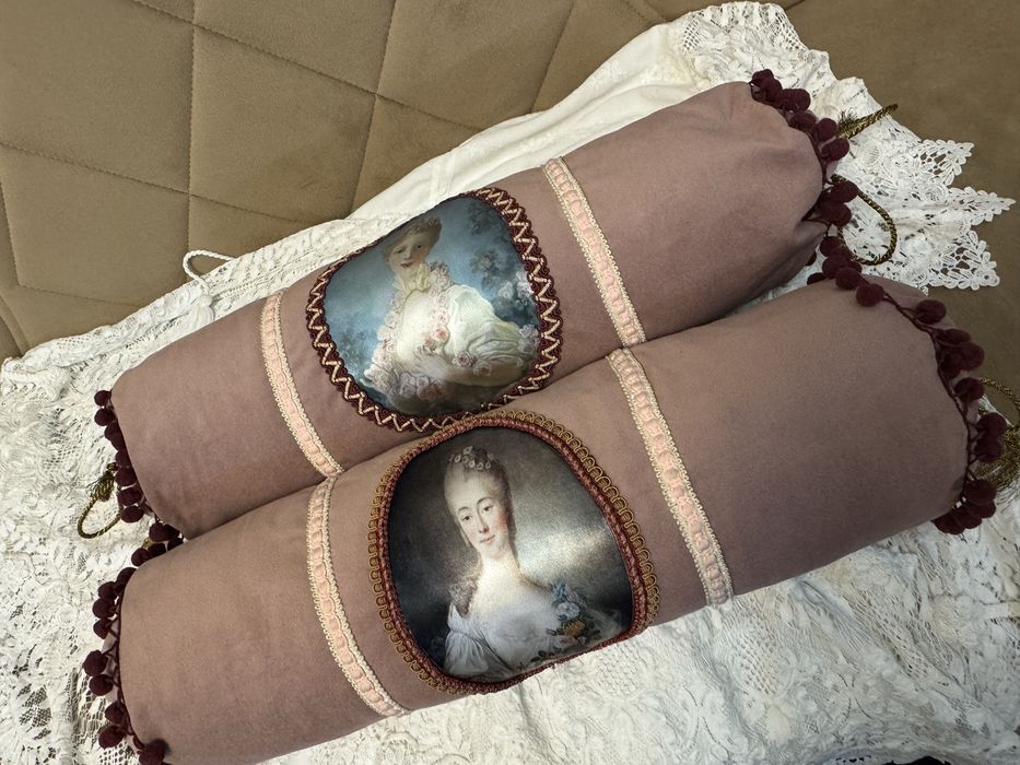 pernute decorative  Catifea