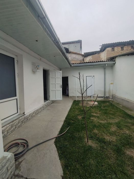 БИЙ ул. Туртарык. Участок 1,8 соток. Квартира на земле