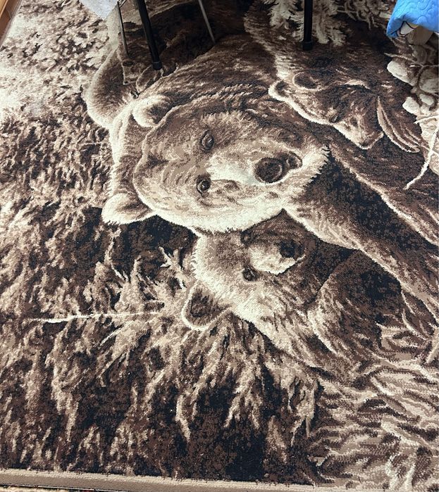 Срочно продам ковер.