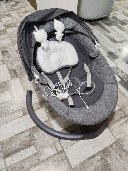 CHIPOLINO Електрическа бебешка люлка - шезлонг NEST ГРАНИТ