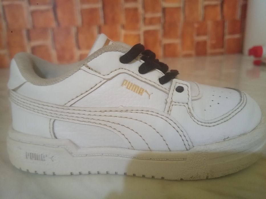 Adidași Puma mărime 24