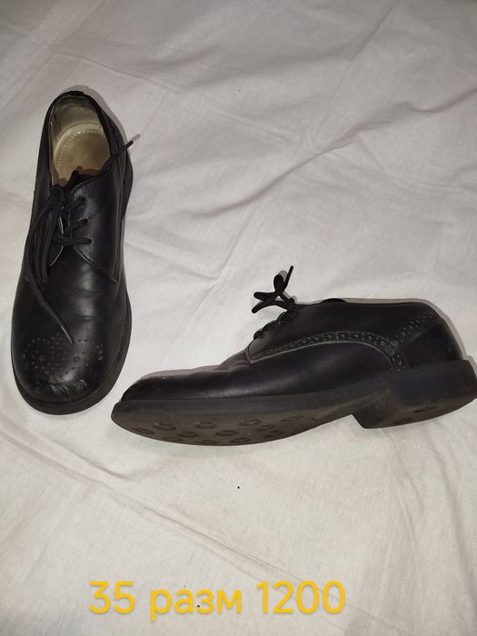 Обувь на мальчика 34-35 размер