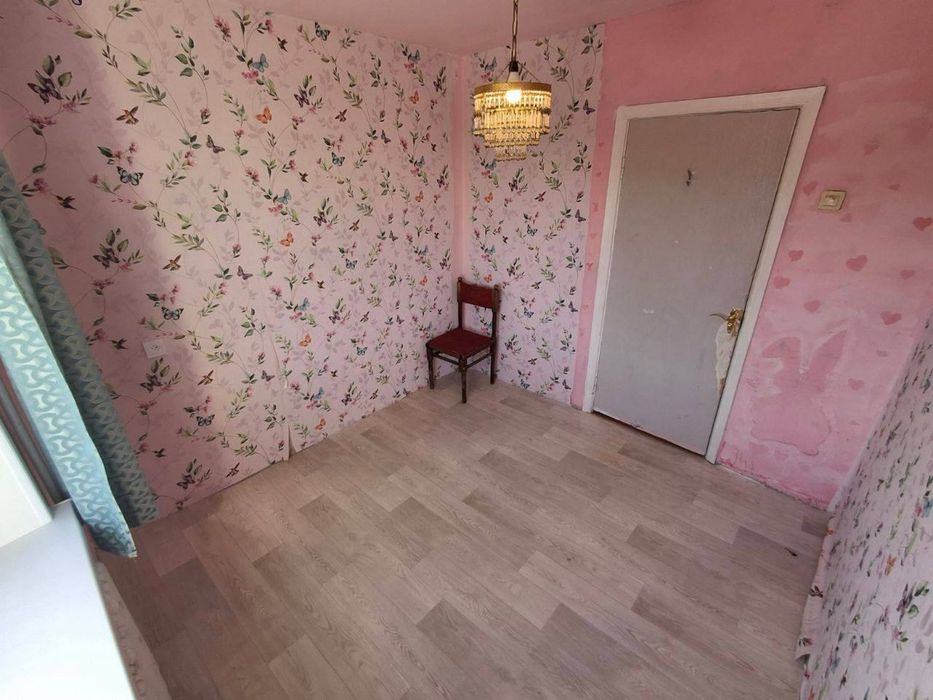 Срочно продам 3 комн квартиру