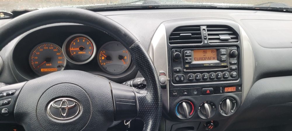 vand toyota rav4 2005