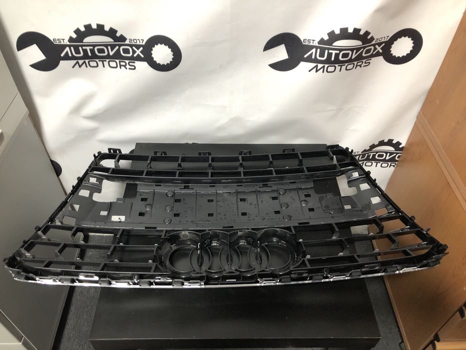 Grila radiator Audi A7 4G an 2009-2015 cod 4G8853651