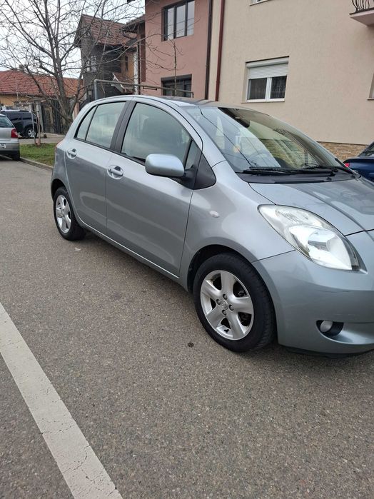 Vand masina Toyota Yaris