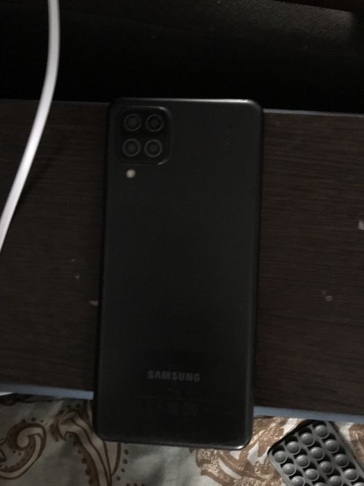 Продам samsung a12