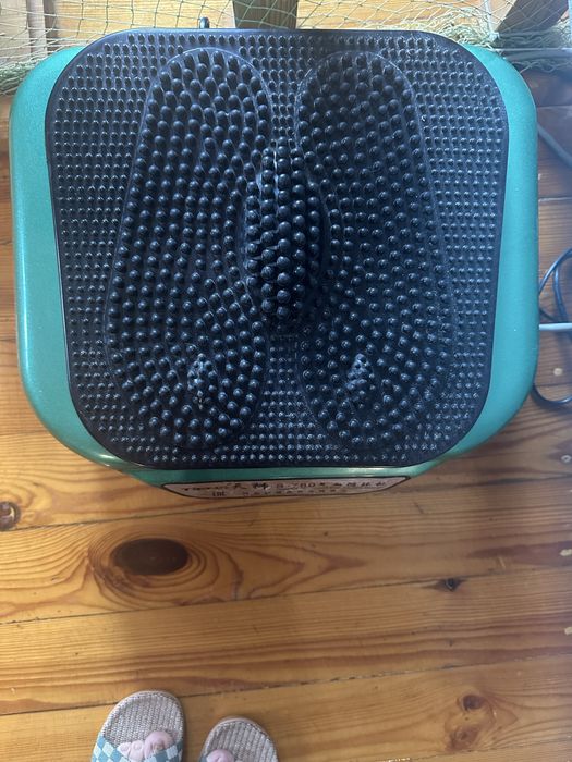 Продам масажер для ног