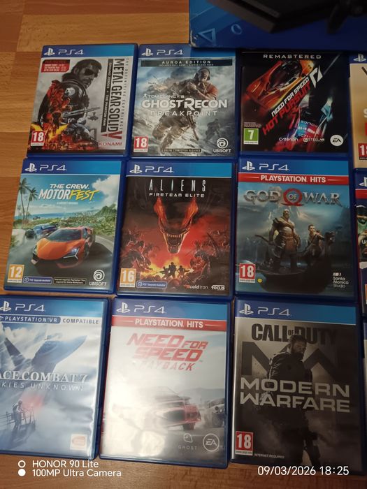 Playstation 4 slim 500 gb.