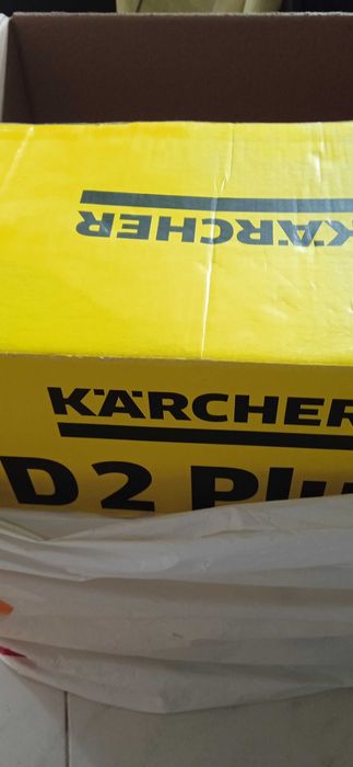 Продавам прахосмукачка Керхер vd2