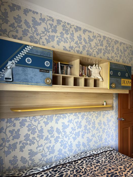 Продам спальный гарнитур JEANS (подростковый)