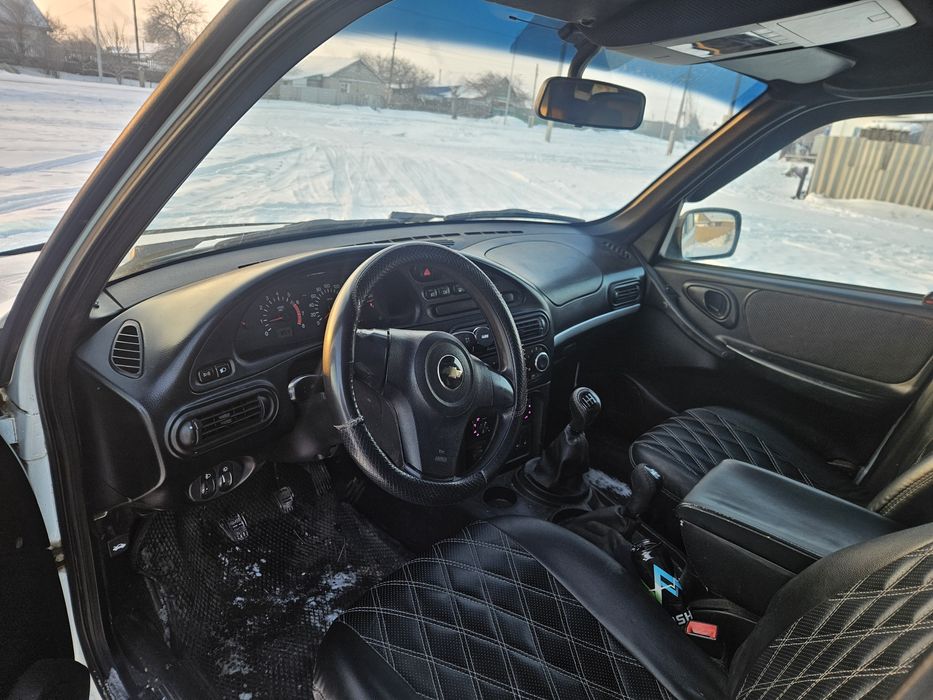 Продам Нива Шевролет