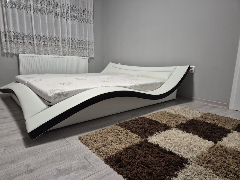 Vând pat 1.80/ 2.00