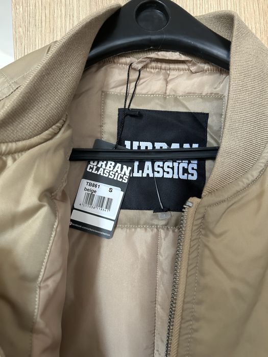 Яке Urban Classics