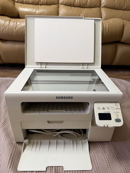 Продам МФУ Samsung SCX-3405W (лазерный принтер 3в1)