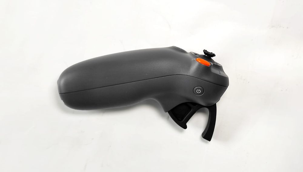 DJI Motion 3 новый контроллер