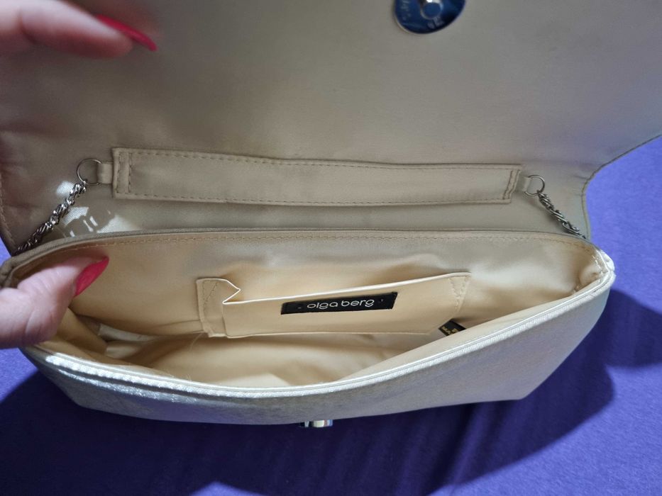 Дамска чанта тип клъч