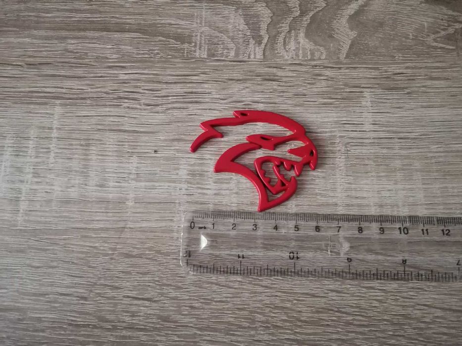 Hellcat лого червена емблема дясна