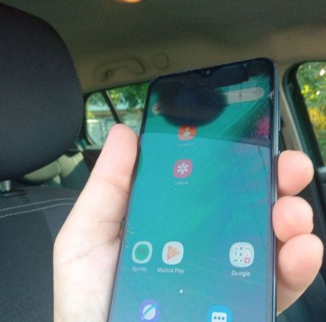 Telefon Piese / Reparat Samsung A10 A105FN , placa baza baterie etc