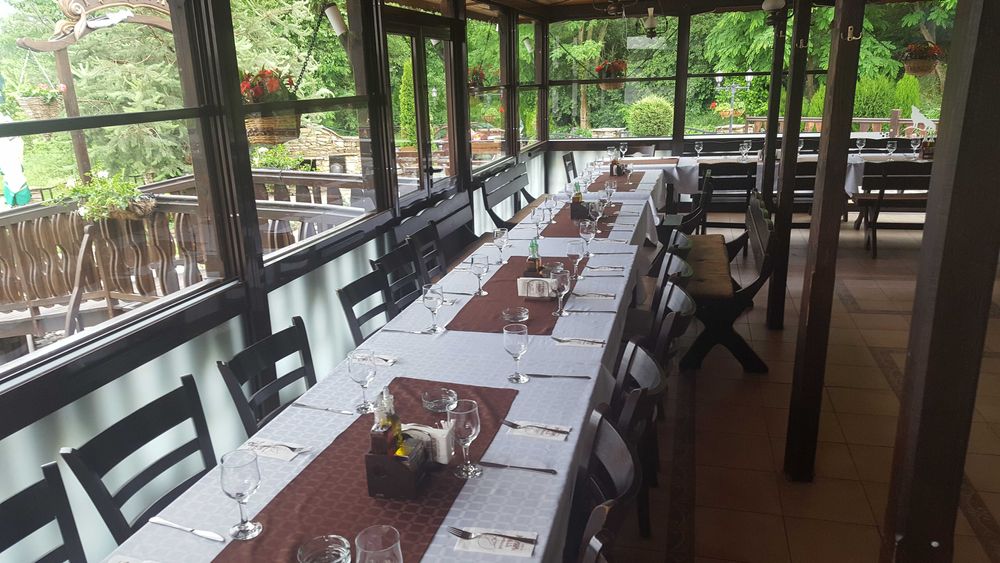 Продава се Хотел в Севлиево - 450 кв.м за 778 €/кв.м - Снимка #15