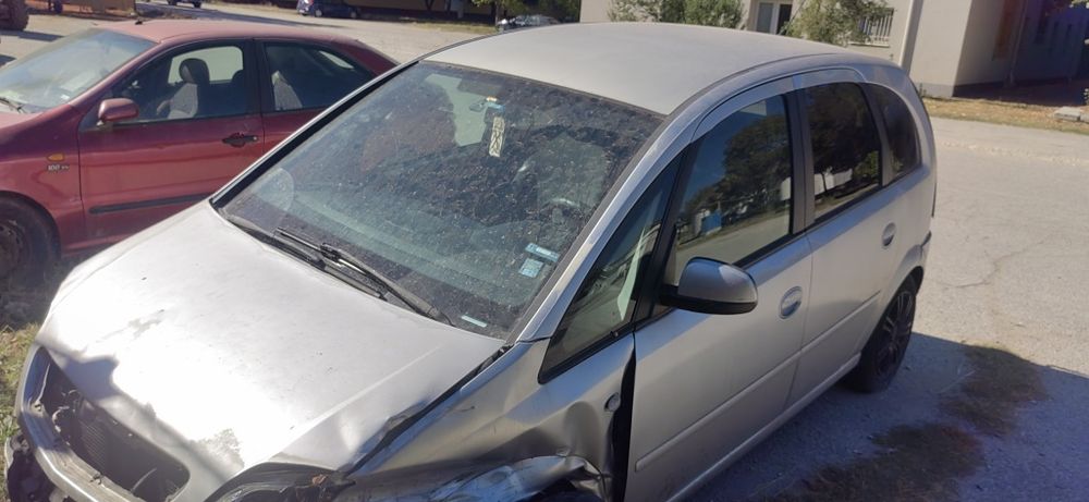 Опел мерива 1.3 на части