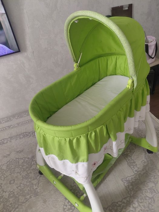 Продам кроватку ,люльку