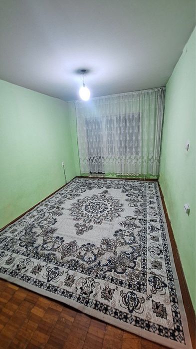 Срочно Продается.  Чиланзар 25.  1 комнатная Улучшенка балкон 2 х 3