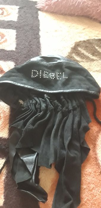 Продам в отличном состоянии шапки