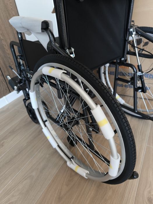 Инвалидную коляску