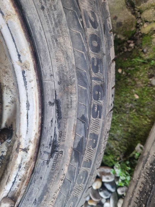 Vând roți iveco daily r16 C