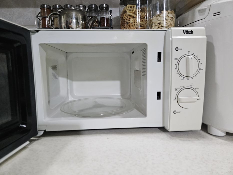 Микроволновка Vitek бу