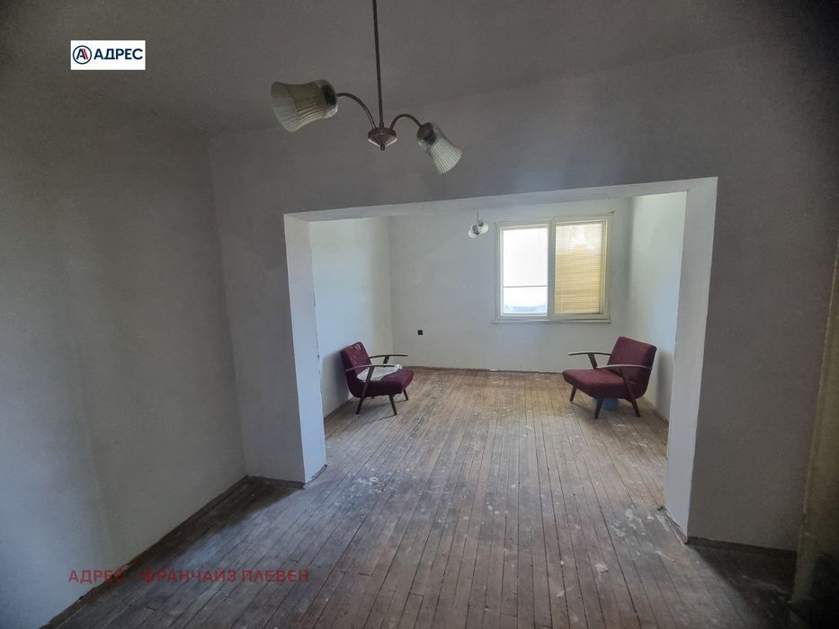 Продава се Къща в с. Ясен, Област Плевен - 84 кв.м за 589 €/кв.м - Снимка #4