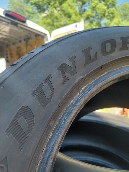 235/55/17 Dunlop 4бр..гуми.dot2021