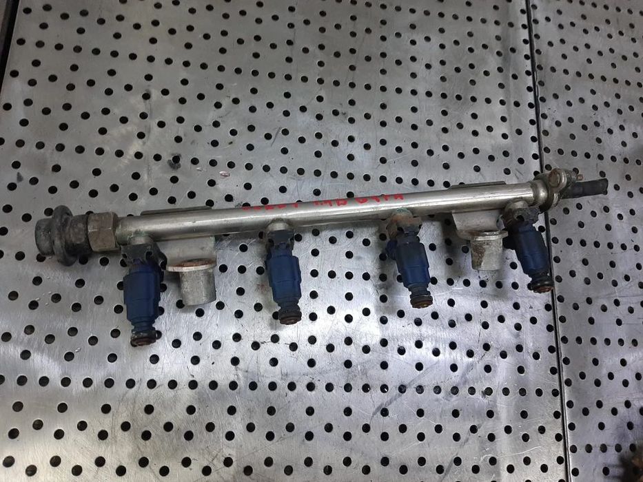 rampa cu injectoare 1.4 b g4fa kia ceed 1  hyundai i30 accent  35310-2b000