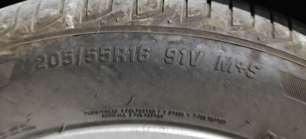 Продам шины/резину 205/55/16