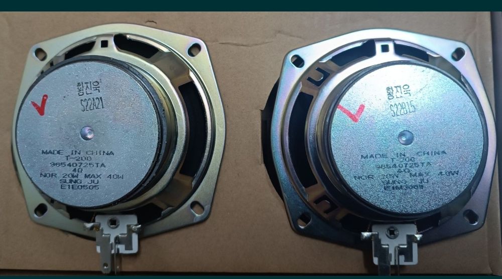 Продам нексия-3 динамики