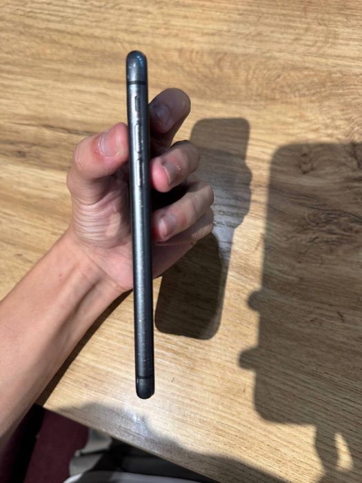 Iphone 11 arzon juda