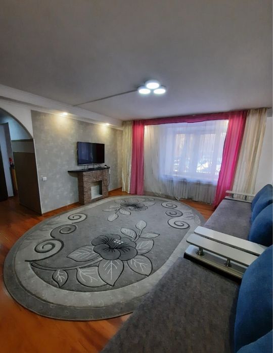 квартира по суточно.