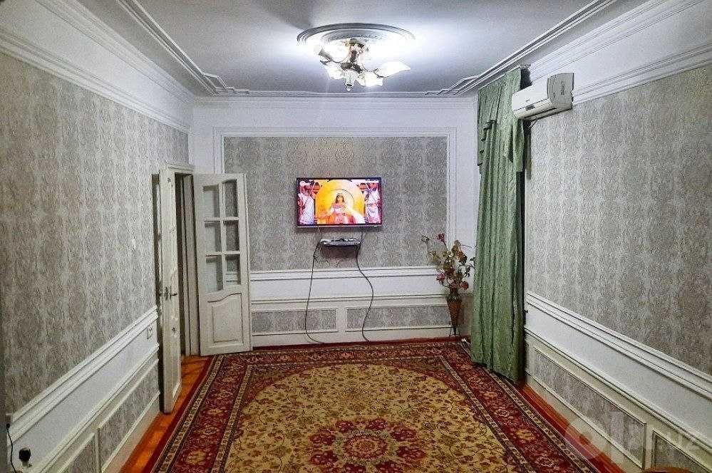 Юнусабад 10 , 2/5/5  КИРПИЧНЫЙ 57м2 ор-р конечка