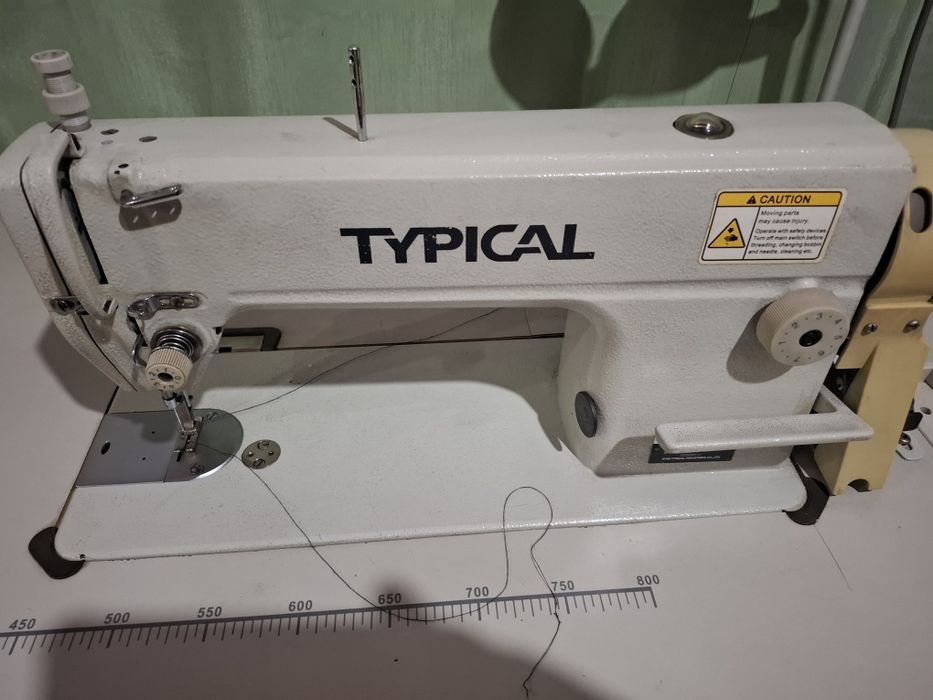Швейная машинка typical