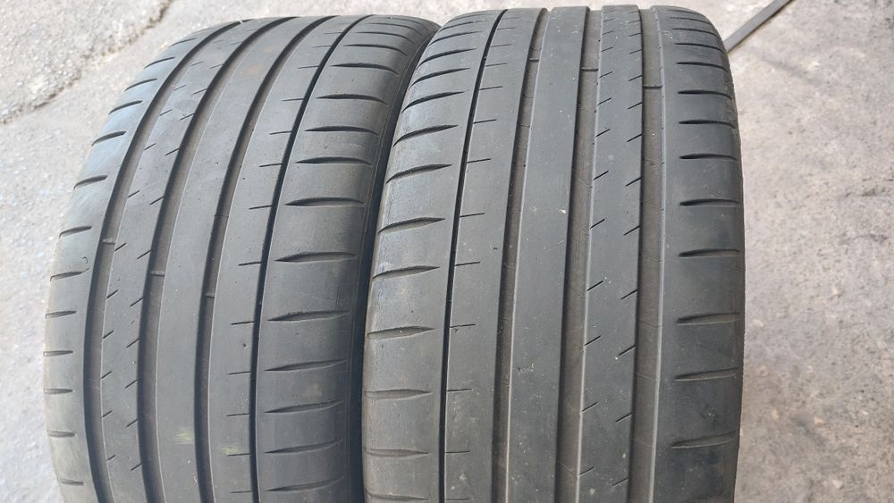 Летни гуми 235 35 20 Michelin 2 броя