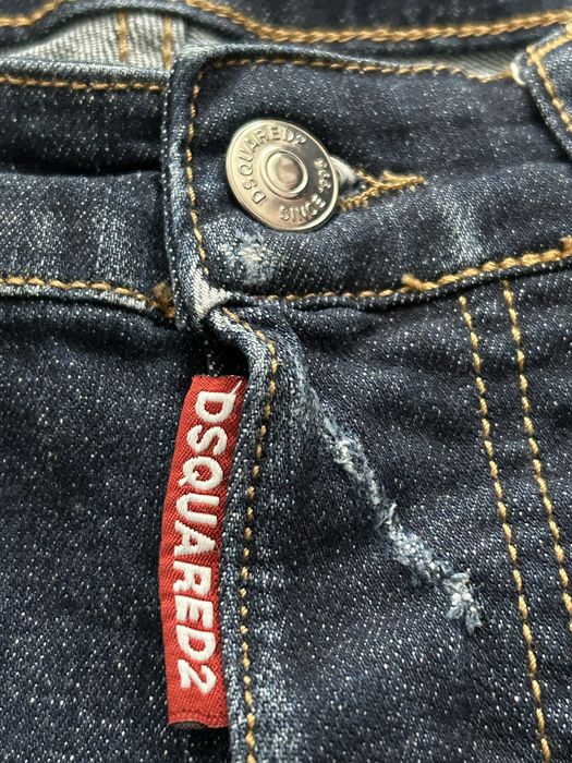 DSQUARED2 Мъжки дънки с умерено пране и бели петна Морски шорти Размер 44