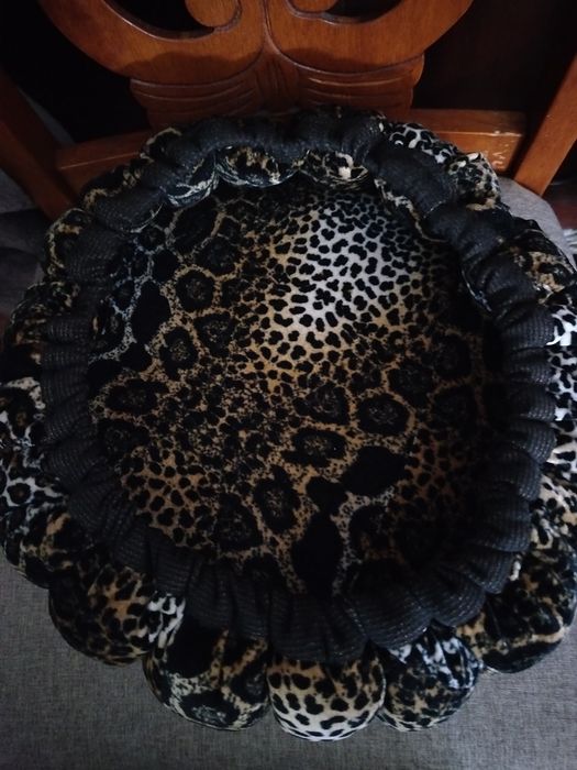 Лежанка для кошки