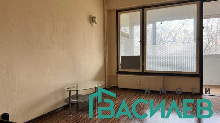 Продава 2-СТАЕН град София, Полигона