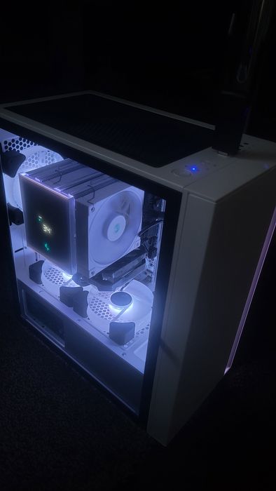 Белый системный блок игровой пк Core i5 14600KF RTX 5060 ddr5