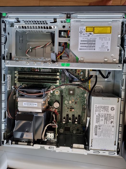 Calculator HP DELL COMPAQ i5 4590 16gb ram ssd 256gb scoala birou