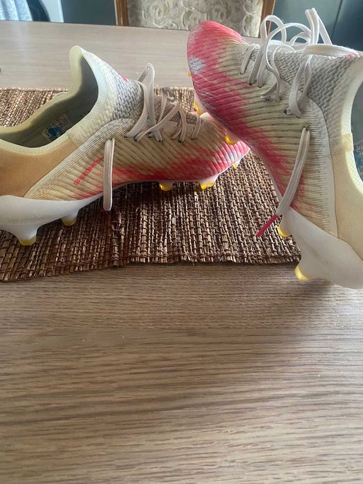 Ghete fotbal, adidas, puma, 250 buc.